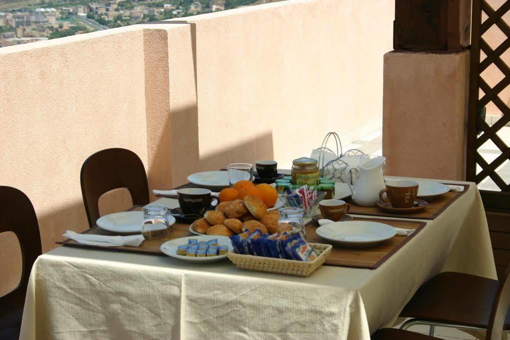 Il Giardino Di Ausonia Bed & Breakfast Reggio Calabria Exterior photo